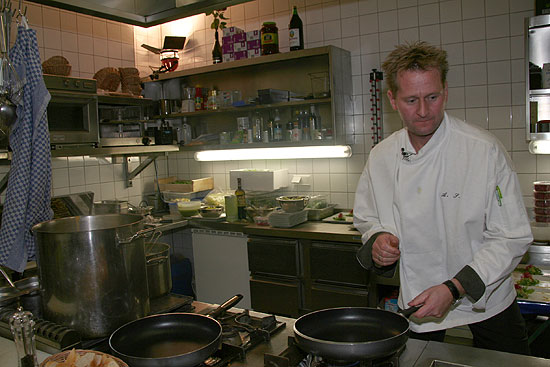 Küchenchef in der "Grinsekatze" ist der Eurotoques 1-Sternekoch Andreas Schaer(Foto: MartiN Schmitz)